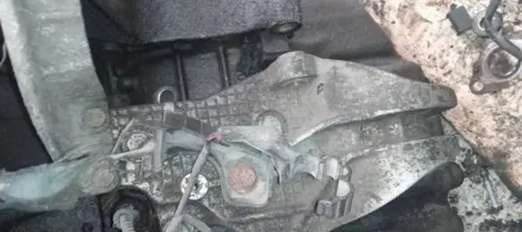 Fiat Doblo Engine mounting bracket
