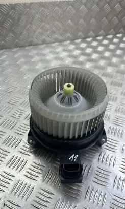Honda CR-V Heater fan/blower 5990