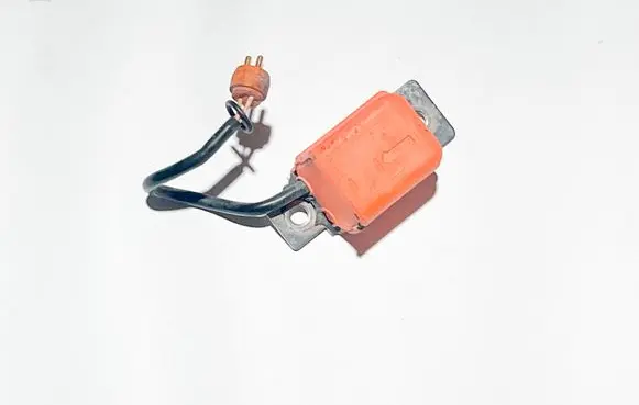 BMW 8 E31 Airbag deployment crash/impact sensor 65771390061