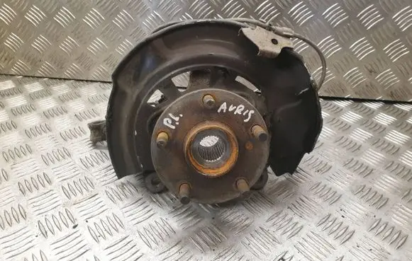 Toyota Auris 150 Front wheel hub