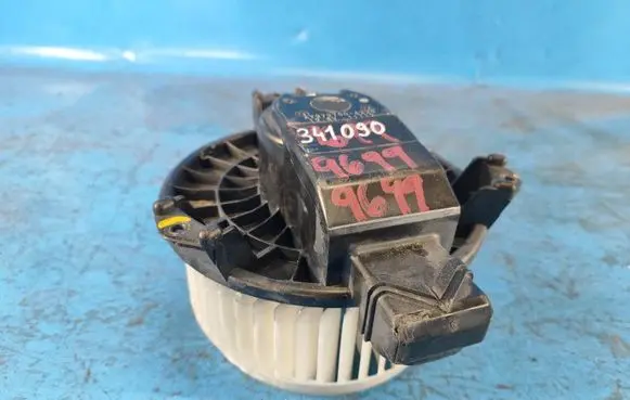 Ford Fusion II Heater fan/blower DG9Z19805B