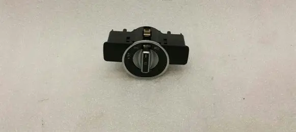 Mercedes-Benz CLS C218 X218 Light switch A2129051151