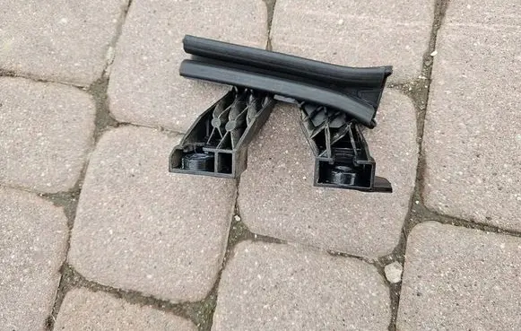 Opel Astra L Rear door exterior handle/bracket 9832154880