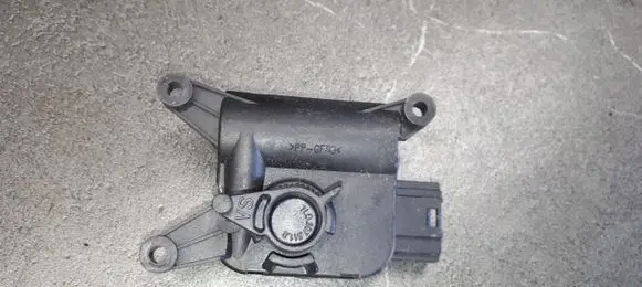 Porsche Cayenne (9PA) A/C air flow flap actuator/motor 0132801320