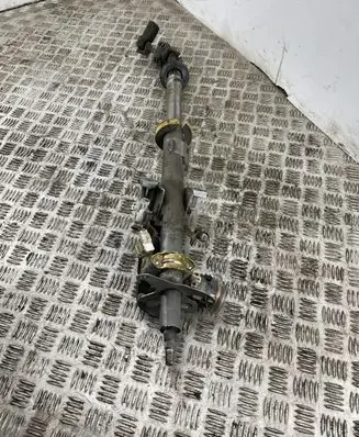 Subaru Legacy Steering wheel axle
