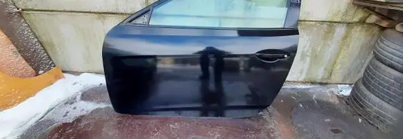 Hyundai Veloster Front door LAKMZH