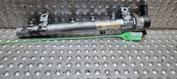 Mercedes-Benz E W212 Fuel main line pipe S26378327 A6420702995 A6420700146