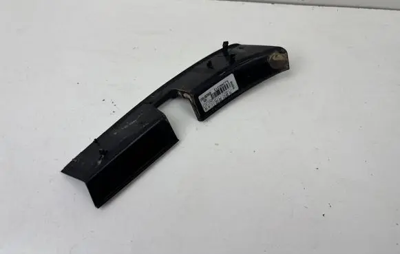 Skoda Rapid (NH) Rear/tail light trim molding 5JJ945312