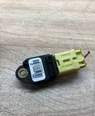 Toyota Yaris Airbag deployment crash/impact sensor 898310H010