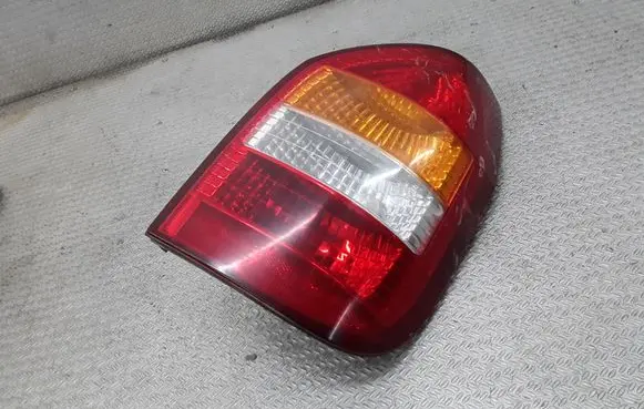 Opel Zafira A Rear/tail lights