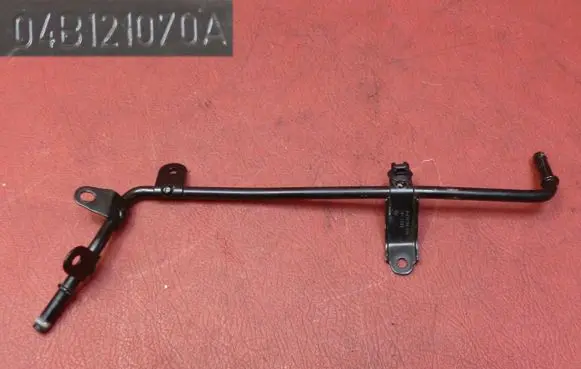 Volkswagen Polo V 6R Engine coolant pipe/hose 04B121070A