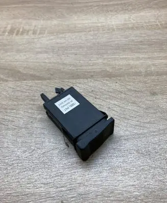 Audi A6 S6 C4 4A Windscreen/window heater switch 4A0941503E