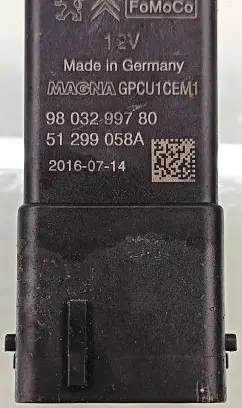 Peugeot 5008 Other relay 9803299780