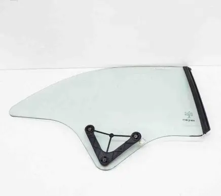 Mercedes-Benz E A207 Rear side window 43R00050