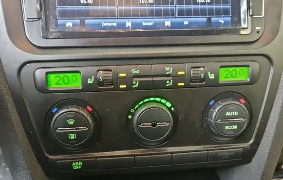 Skoda Octavia Mk2 (1Z) Climate control/heater control trim 1Z0907044J IMPRK1554881
