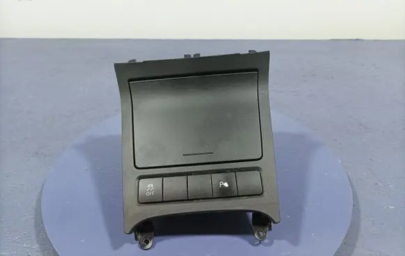 Volkswagen Golf Plus Glove box 5K0863475A