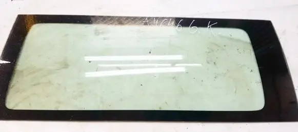 Honda HR-V Rear side window
