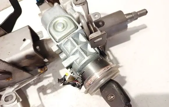 Subaru Forester SH Ignition lock 88215ag000 x1t25971