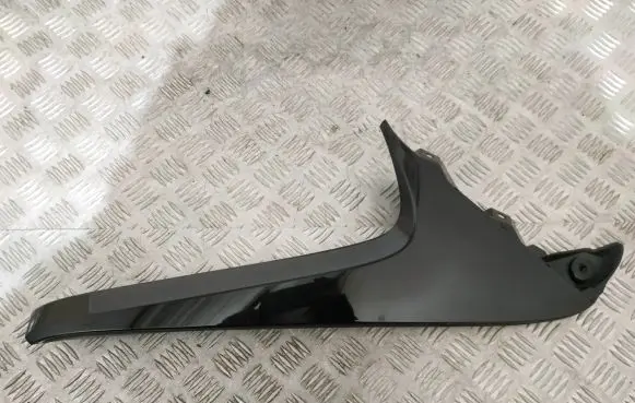 Toyota RAV 4 (XA50) Rear window tailgate spoiler 7681542020