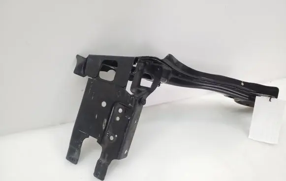 Mercedes-Benz E W211 Headlight/headlamp mounting bracket A2116200416