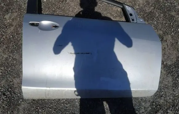 Mazda 2 Front door pilkos