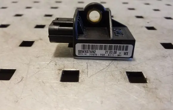 Honda Accord Airbag deployment crash/impact sensor 77970TC0A111M1