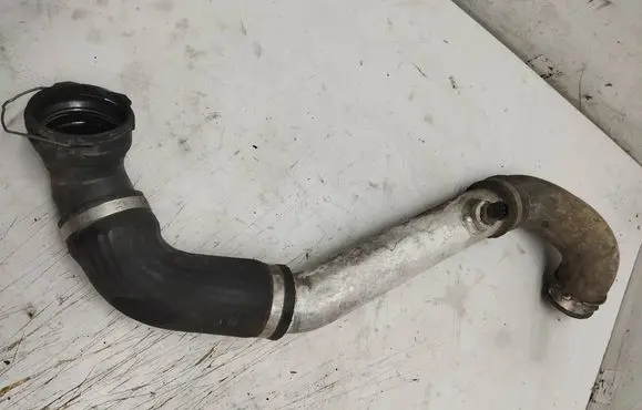 BMW X3 E83 Air intake hose/pipe 