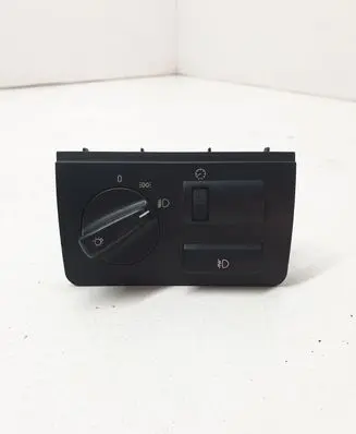 BMW X5 E53 Light switch 8372205