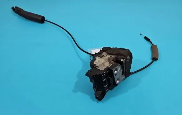 Renault Scenic III - Grand scenic III Front door lock IMPRK1395175