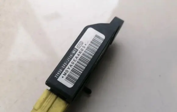 Honda FR-V Airbag deployment crash/impact sensor 77930SFEJ110M2 77930-SFE-J110-M2