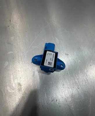 Volvo C30 Airbag deployment crash/impact sensor 30724046 070207C 5WK43623
