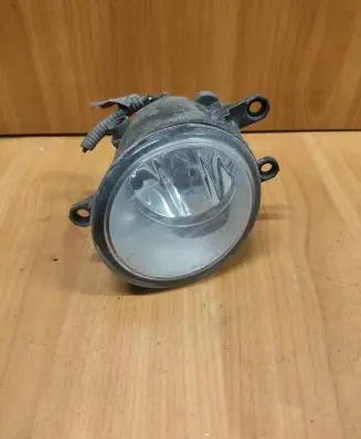 Toyota Auris 150 Front fog light 812100D041