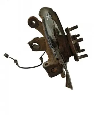 Nissan X-Trail T32 Front wheel hub