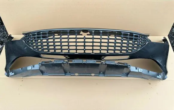 Ferrari Roma Front bumper 985809471