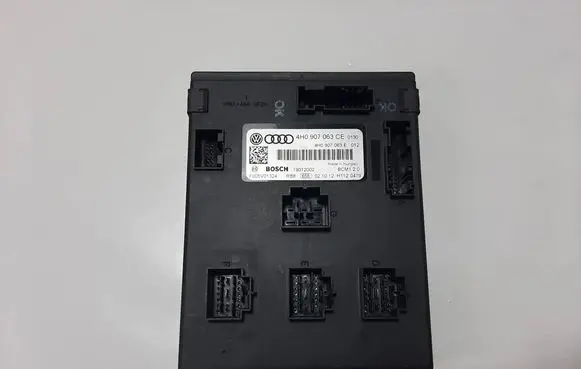 Audi A6 S6 C7 4G Central body control module 4H0907063CE 4H0907063E