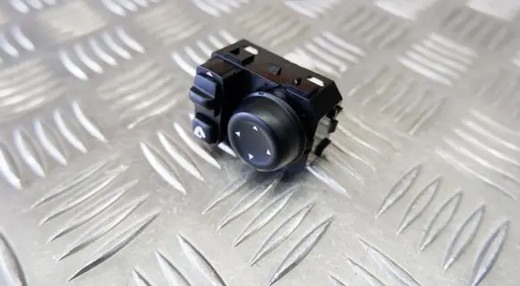 Nissan Qashqai Wing mirror switch 255704EA1B