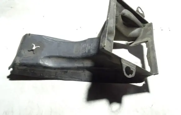 Audi A6 S6 C6 4F Other engine bay part 4F0145334