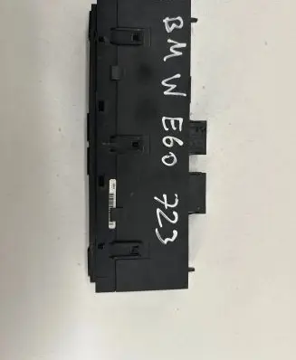 BMW 5 E60 E61 Seat heating switch 13589313 6940231 90410