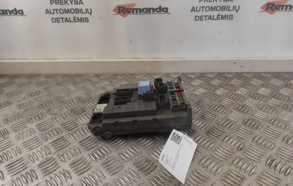 Citroen C5 Fuse module 9647448280