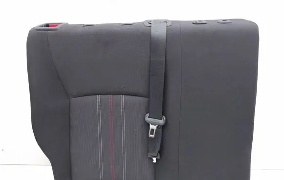 Toyota C-HR I Rear seat 