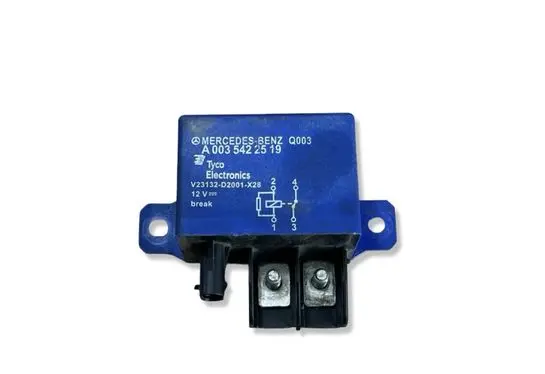 Mercedes-Benz A W169 Other relay A0035422519