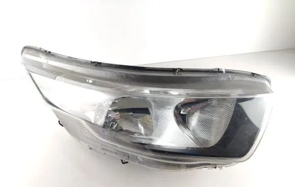 Iveco Daily 6th gen Headlight/headlamp 5801473749