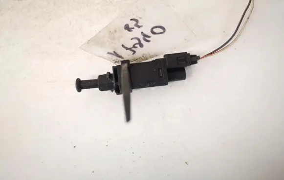 Volkswagen Golf III Brake pedal sensor switch 1h0927189a
