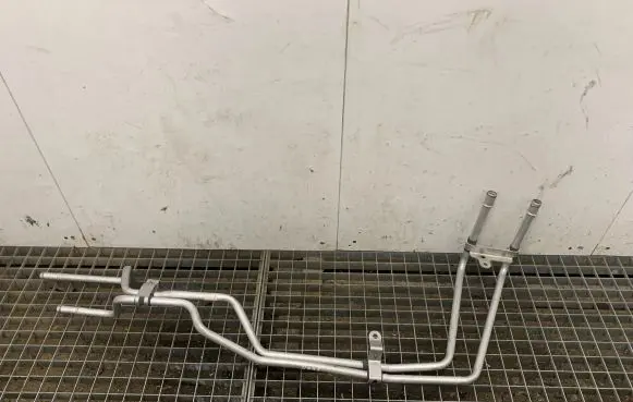 Dodge RAM 1500 DS Air conditioning (A/C) pipe/hose