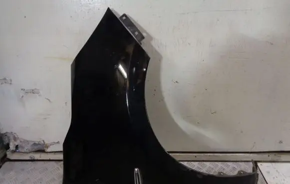 Mitsubishi Space Star Fender 