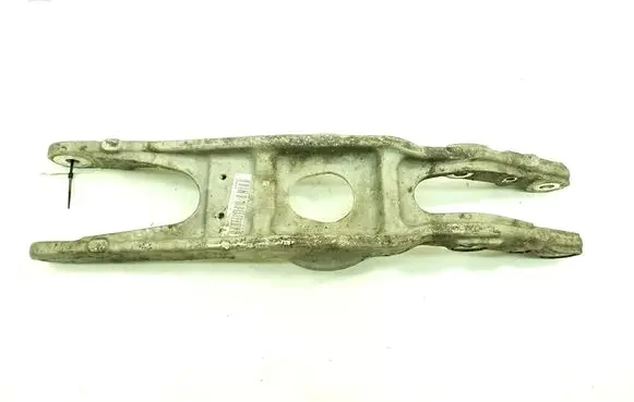 Mercedes-Benz C W205 Rear control arm A2053523300