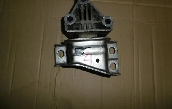 Fiat Ducato Engine mount bracket 1363376080