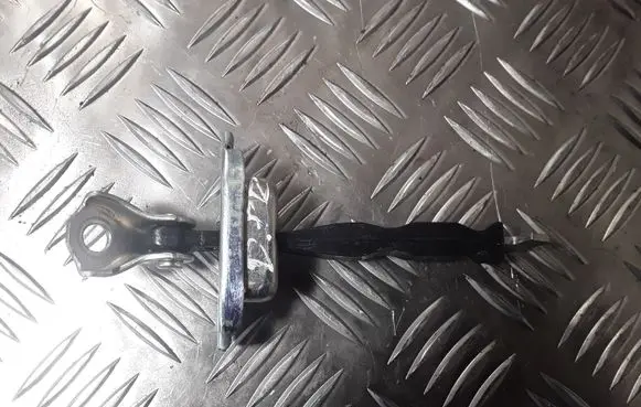 Mitsubishi Space Star Front door check strap stopper