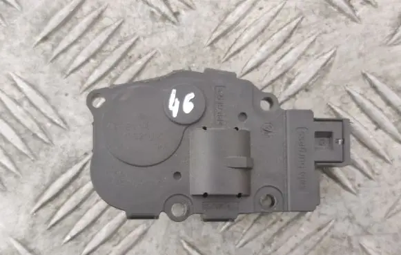 Mercedes-Benz E C207 W207 Intake manifold valve actuator/motor K9749005 EFB330