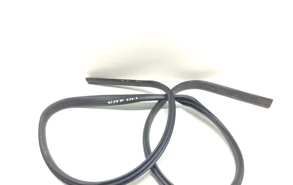 Ford Focus Front door rubber seal